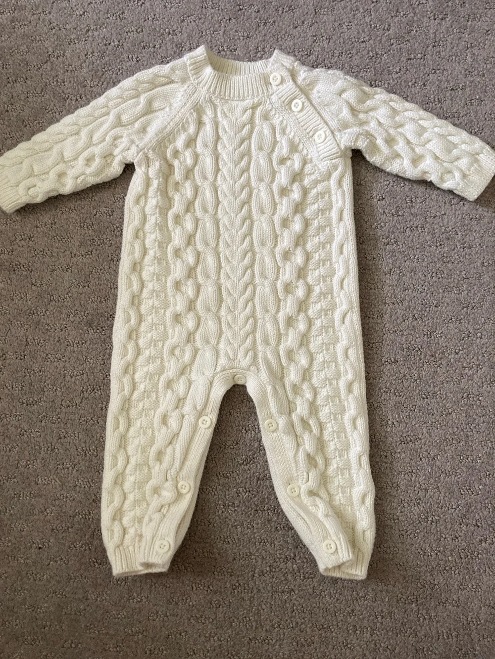Hope & Henry white cable-knit romper, 3-6M.
